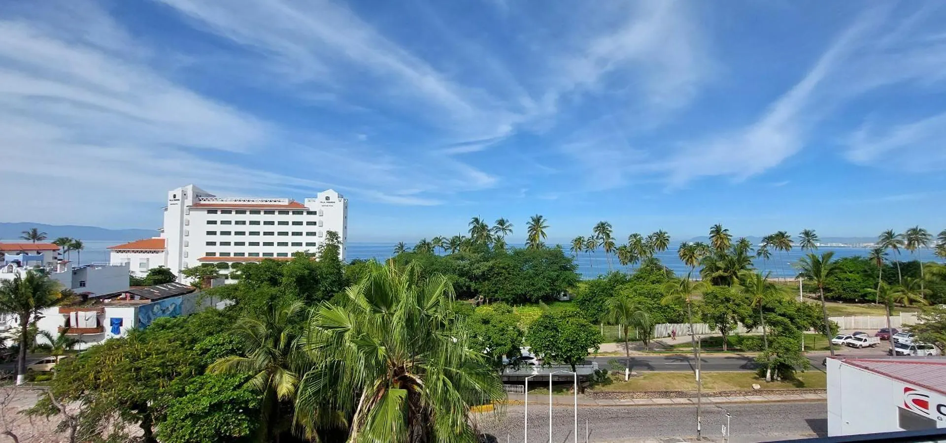 105 Downtown, Rooftop - Ocean View Puerto Vallarta Apartment
